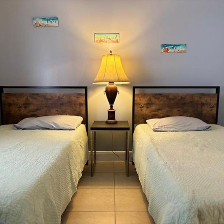 Coastal Breeze - 2Br Apartment 西棕榈滩 外观 照片