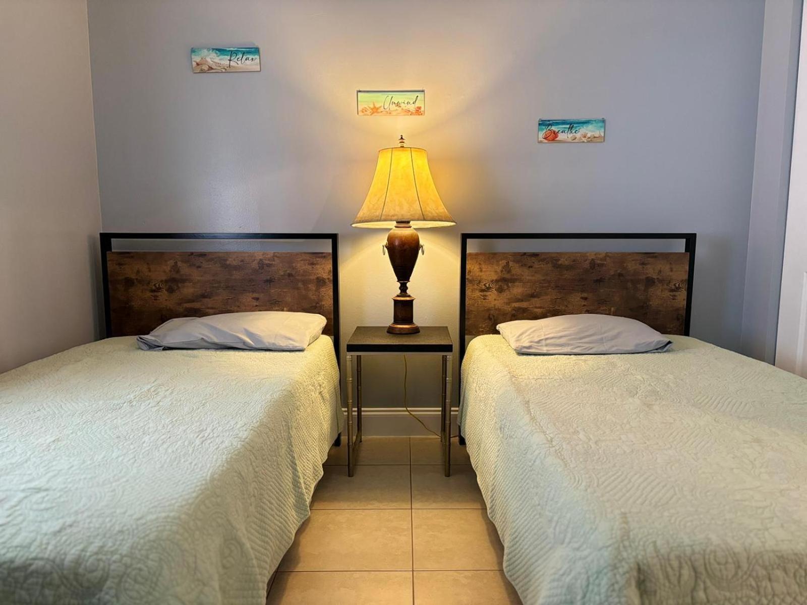 Coastal Breeze - 2Br Apartment 西棕榈滩 外观 照片